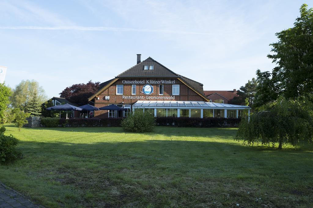 Ostseehotel Kluetzer Winkel Hohen Schoenberg المظهر الخارجي الصورة
